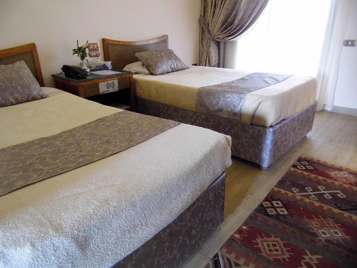 Mg Nefertiti Hotel Minjá Exteriér fotografie
