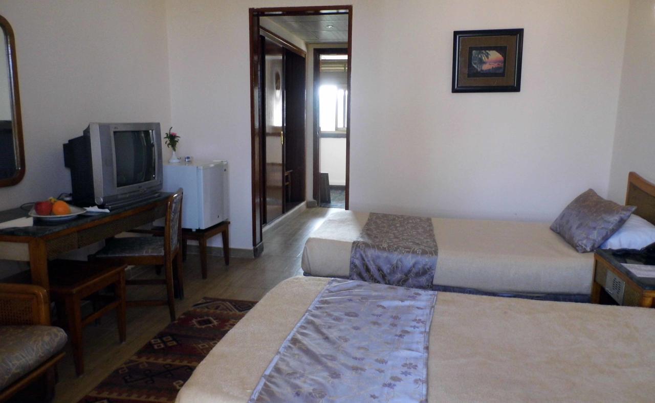 Mg Nefertiti Hotel Minjá Exteriér fotografie