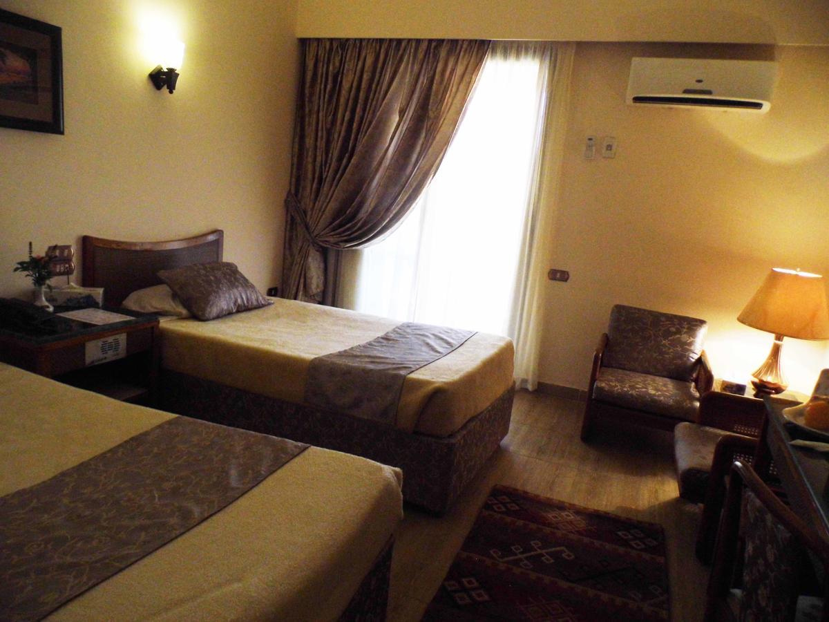 Mg Nefertiti Hotel Minjá Exteriér fotografie